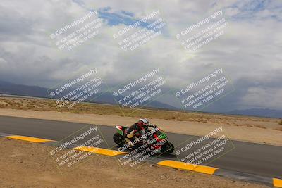 media/Sep-10-2022-SoCal Trackdays (Sat) [[a5bf35bb4a]]/Turn 9 Inside (1215pm)/